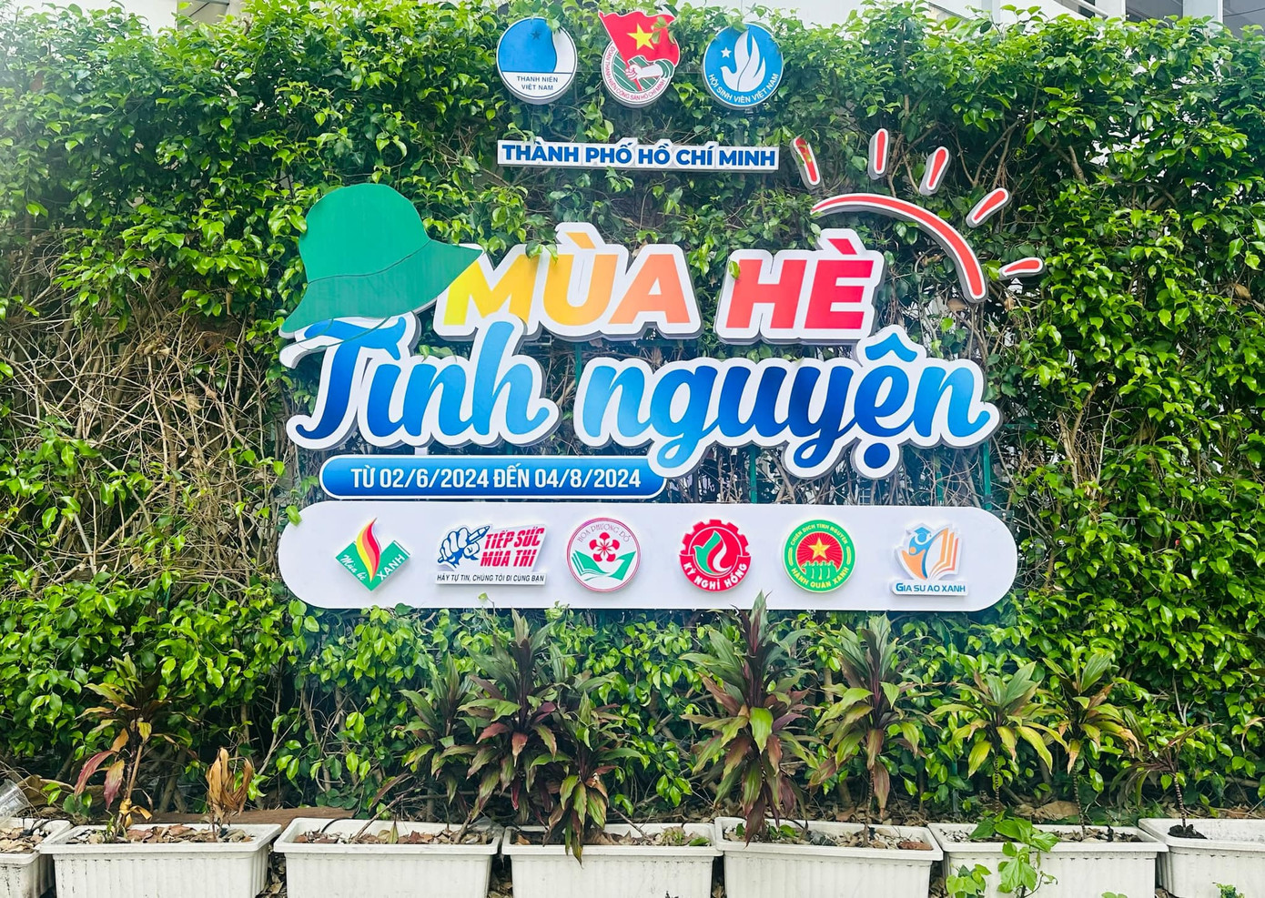 Lễ ra quân được tổ chức tại Công viên bờ sông Sài Gòn như một cách để lan tỏa thông điệp về công trình trọng điểm của chiến dịch. Lễ ra quân được tổ chức tại Công viên bờ sông Sài Gòn như một cách để lan tỏa thông điệp về công trình trọng điểm của chiến dịch.