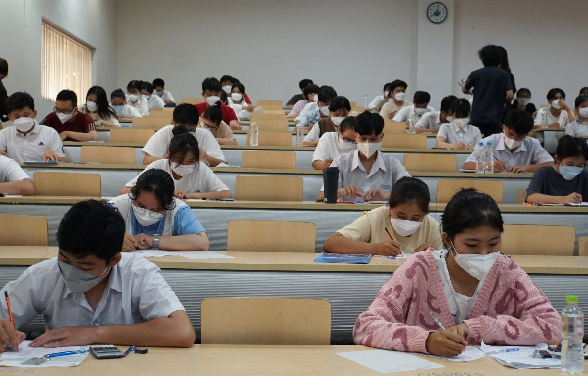 Bên cạnh bài thi Tốt nghiệp THPT, các kỳ thi chuyên biệt, đánh giá tư duy, đánh giá năng lực cũng sẽ nhanh chóng thay đổi để phù hợp chương trình mới. Ảnh minh họa từ Internet Bên cạnh bài thi Tốt nghiệp THPT, các kỳ thi chuyên biệt, đánh giá tư duy, đánh giá năng lực cũng sẽ nhanh chóng thay đổi để phù hợp chương trình mới. Ảnh minh họa từ Internet