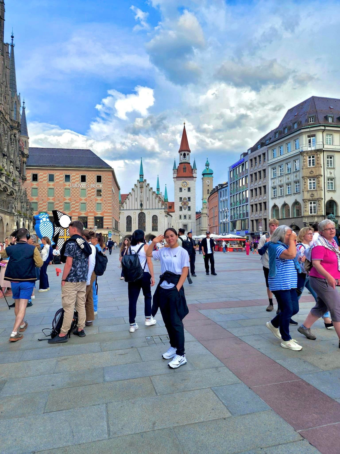 Gen Z đến từ Thanh Hóa dành phần lớn thời gian để tập luyện và khá "hướng nội" trên mạng xã hội. Ảnh: FBNV. Gen Z đến từ Thanh Hóa dành phần lớn thời gian để tập luyện và khá "hướng nội" trên mạng xã hội. Ảnh: FBNV.