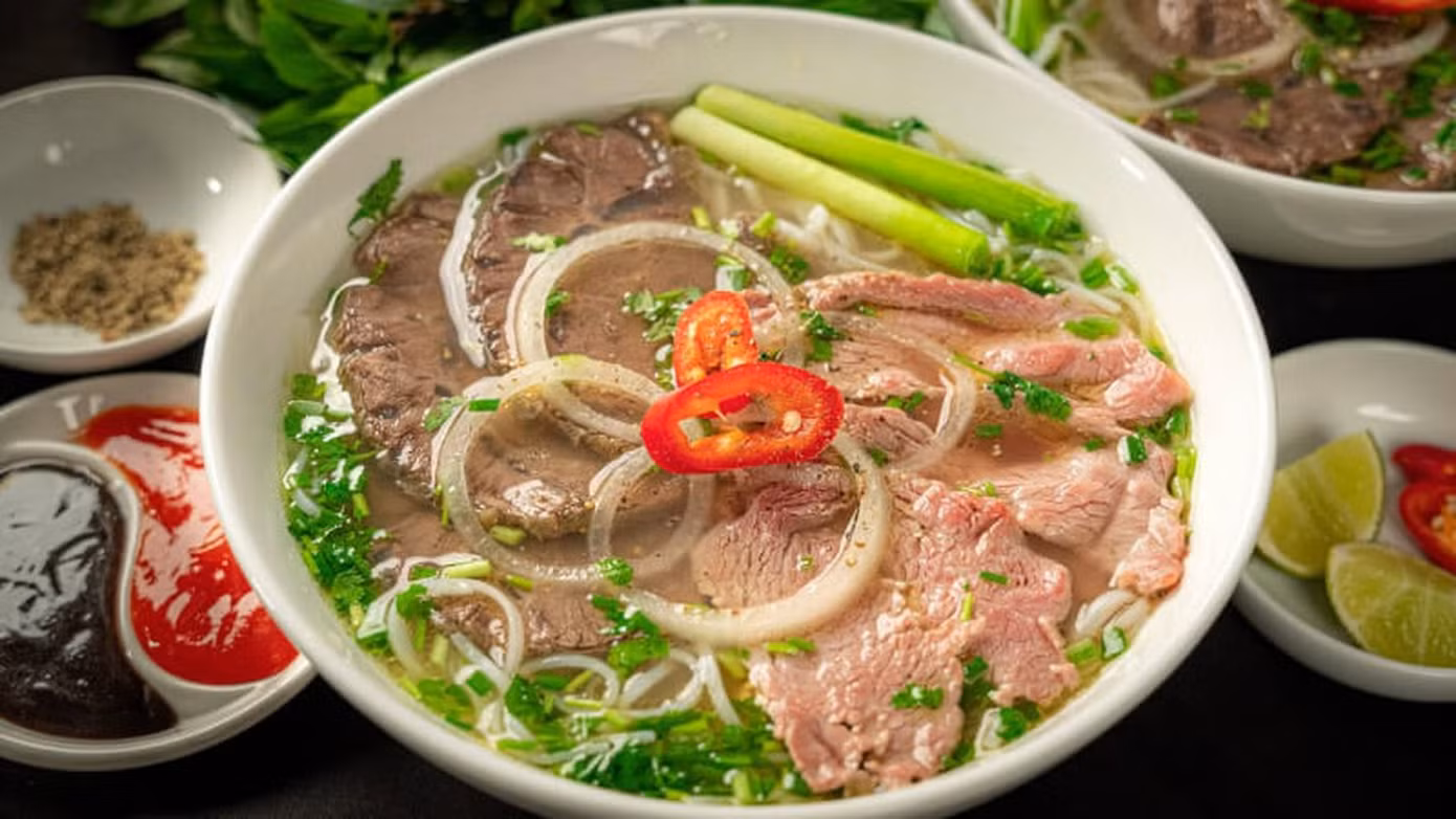 Bên cạnh phở Hà Nội, phở Nam Định được ghi nhận thành Di sản văn hoá phi vật thể quốc gia.