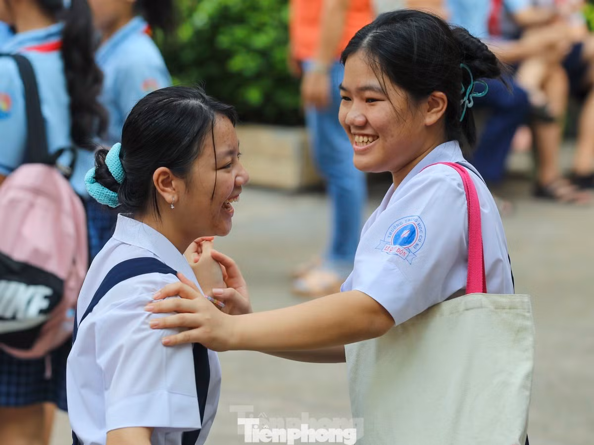Chúc các bạn sẽ hóa rồng thành công, teen 2K9 cố lên nhé! Ảnh minh họa: TPO