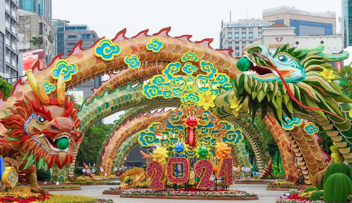 5 bé rồng với biểu cảm cười tít mắt khiến dân tình cưng quá chừng. Ảnh: Tổng hợp