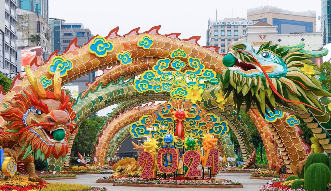 5 bé rồng với biểu cảm cười tít mắt khiến dân tình cưng quá chừng. Ảnh: Tổng hợp