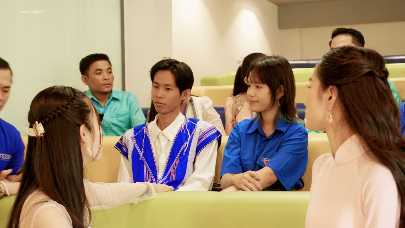 Các hoạt động mang tính thảo luận thu hút sự tham gia của các sinh viên quốc tế.