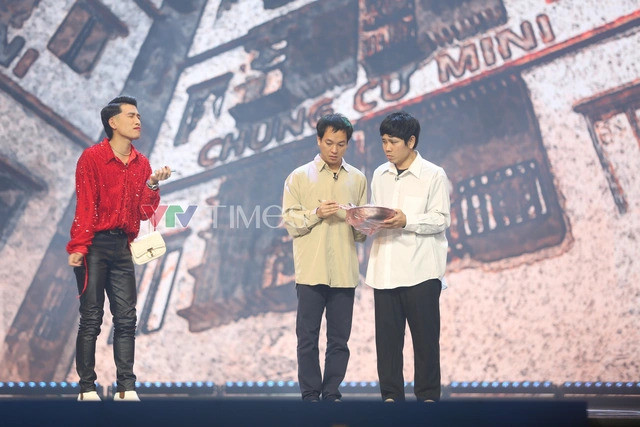 Dàn diễn viên mới tuy chỉ diễn các vai phụ nhưng vẫn để lại ấn tượng. Dàn diễn viên mới tuy chỉ diễn các vai phụ nhưng vẫn để lại ấn tượng.