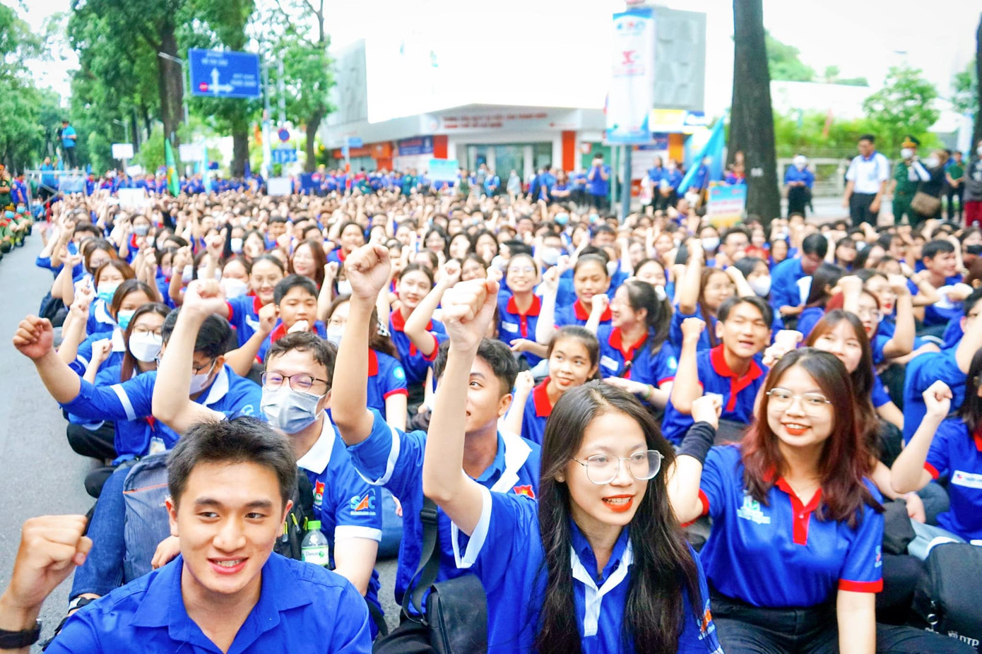 Dự kiến năm nay, sinh viên TP.HCM sẽ có mặt tại 17 mặt trận tỉnh. Dự kiến năm nay, sinh viên TP.HCM sẽ có mặt tại 17 mặt trận tỉnh.