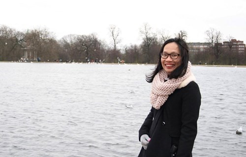 TS Vũ Thu Hương: Bị coi như món đồ chơi, trẻ em Việt dễ bị xâm hại ảnh 2