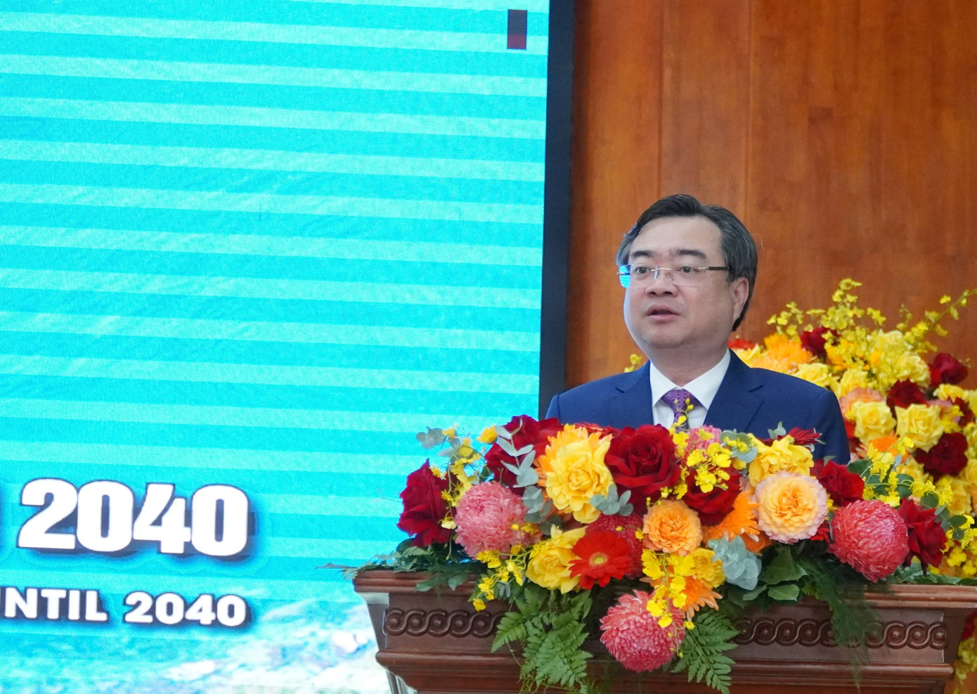 Bộ trưởng Xây dựng Nguyễn Thanh Nghị yêu cầu địa phương phải bảo vệ rừng và sinh thái ven biển Phú Quốc (Ảnh. N.Huy).