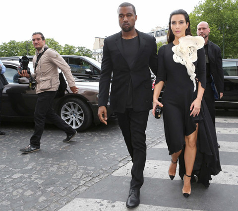 Cô Kim và rapper Kayne West đang có những khoảng thời gian yêu đương rất mặn nồng