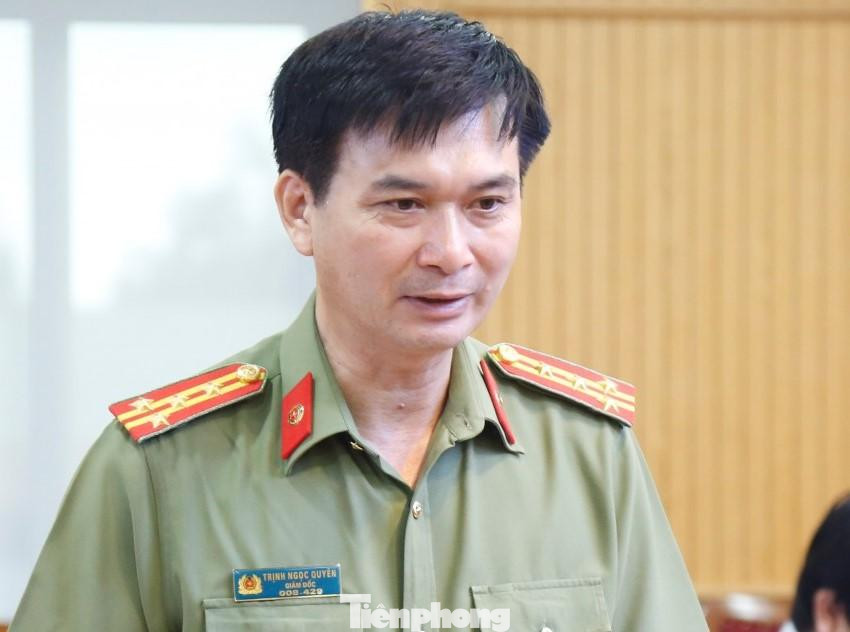 Đại tá Trịnh Ngọc Quyên nói về chuyên án triệt xóa đường dây mua bán trẻ sơ sinh Đại tá Trịnh Ngọc Quyên nói về chuyên án triệt xóa đường dây mua bán trẻ sơ sinh