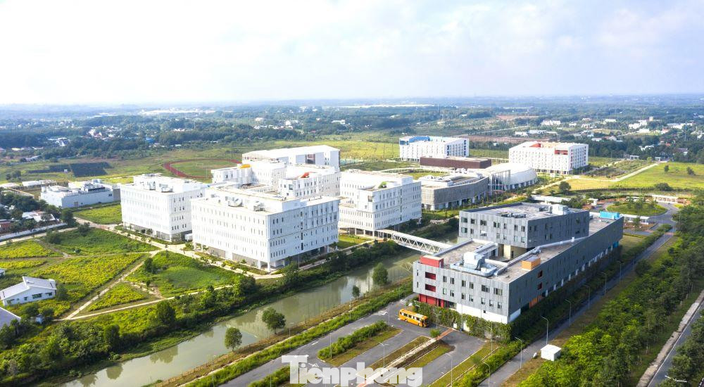 Trường Đại học Việt - Đức nhìn từ trên cao Trường Đại học Việt - Đức nhìn từ trên cao