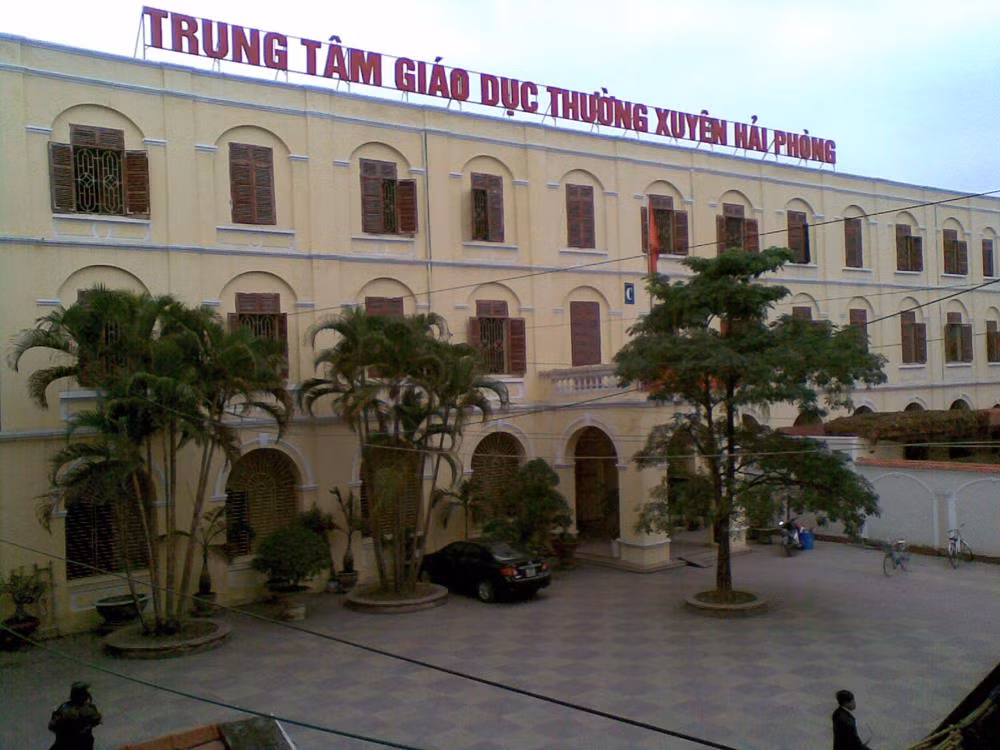 Ai tiếp tay cho ĐH Đông Đô đào tạo văn bằng 2 chui, Bộ GD&ĐT 'nợ' câu trả lời ảnh 11