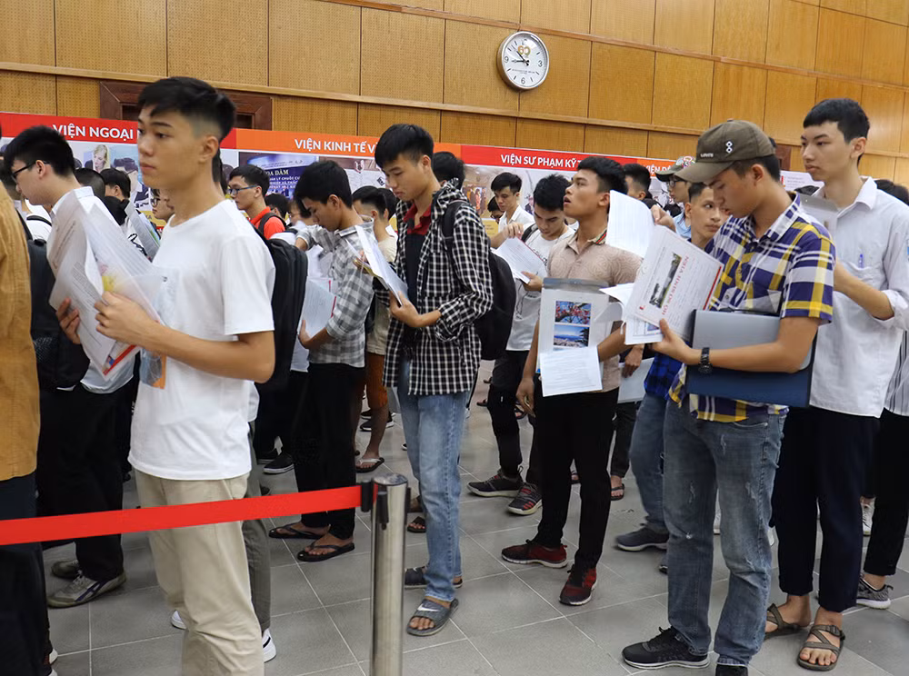 Nội soi trường gắn mác quốc tế: Tỉnh ra đã mất tiền tỷ ảnh 4