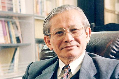 Hàng nghìn người tiễn biệt giáo sư sử học Phan Huy Lê ảnh 12 Hàng nghìn người tiễn biệt giáo sư sử học Phan Huy Lê ảnh 12