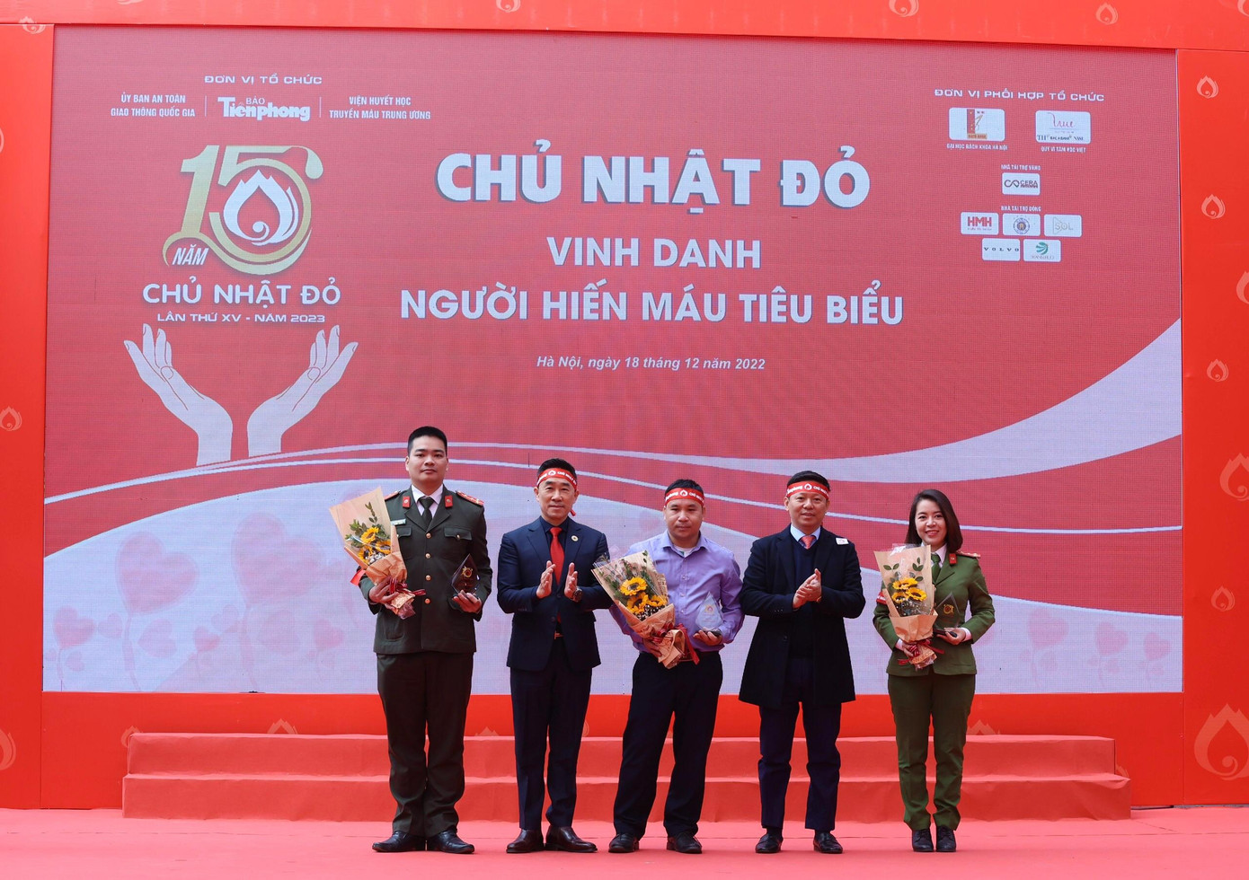 Chủ nhật Đỏ lần thứ XV - năm 2023: Giọt máu nghĩa tình ảnh 73