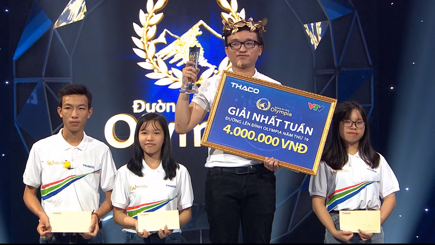 Màn giới thiệu phụ huynh có '1-0-2' của kỷ lục gia Đường lên đỉnh Olympia ảnh 3