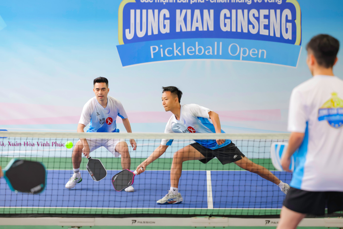 Tinh thần chiến đấu hết mình của các VĐV tại giải đấu Tinh thần chiến đấu hết mình của các VĐV tại giải đấu