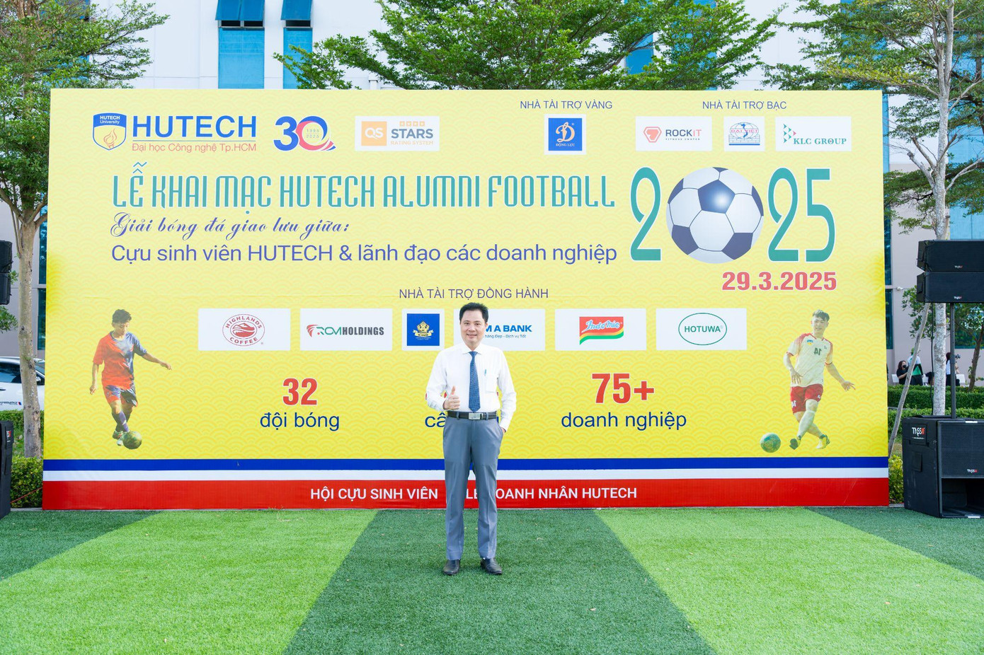 TS. Vũ Văn Hoàng cho biết HUTECH Alumni Football 2025 sẽ mở ra nhiều cơ hội hợp tác trong tương lai TS. Vũ Văn Hoàng cho biết HUTECH Alumni Football 2025 sẽ mở ra nhiều cơ hội hợp tác trong tương lai