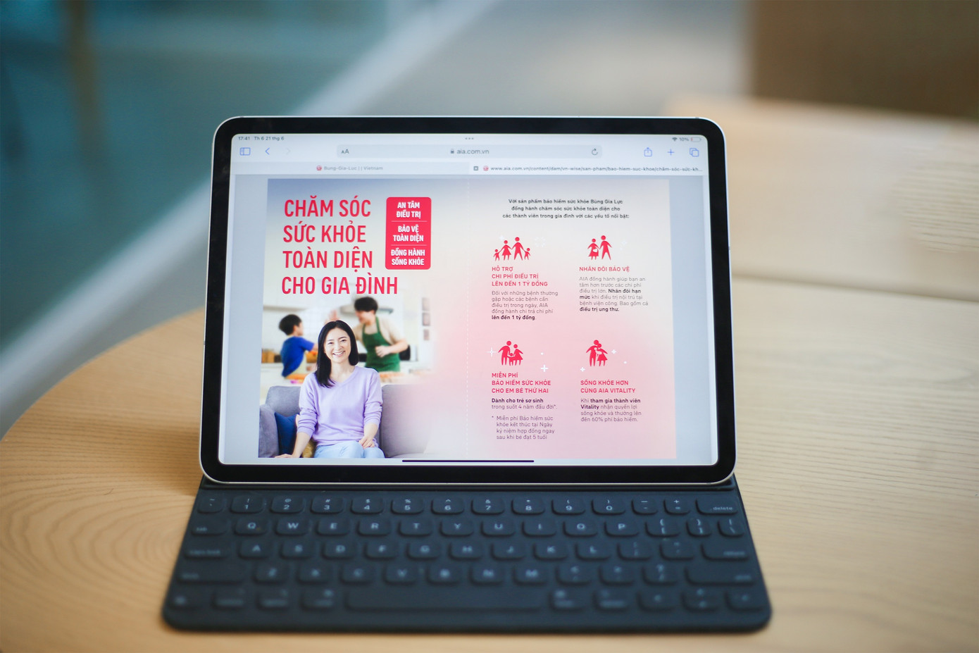 AIA Việt Nam cũng cho ra mắt bảo hiểm sức khỏe Bùng Gia Lực, một giải pháp bảo hiểm toàn diện, hướng đến việc chăm sóc sức khỏe cho cả gia đình, đáp ứng nhu cầu ngày càng cao của khách hàng.