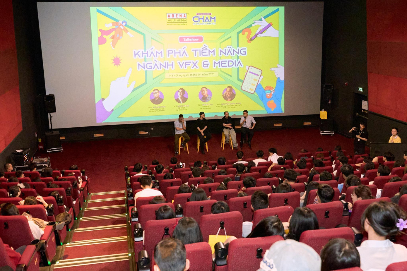 Arena Multimedia tổ chức Talkshow “Chạm - Mở cửa ngành sáng tạo” - Nghề kỹ xảo và 3D Game không còn là giấc mơ xa thu hút đông đảo học sinh sinh viên tham gia Arena Multimedia tổ chức Talkshow “Chạm - Mở cửa ngành sáng tạo” - Nghề kỹ xảo và 3D Game không còn là giấc mơ xa thu hút đông đảo học sinh sinh viên tham gia