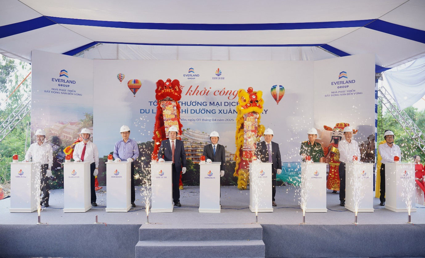 Lễ khởi công Tổ hợp Thương mại Dịch vụ và Du lịch nghỉ dưỡng Xuân Đài Bay ngày 01/4/2025.