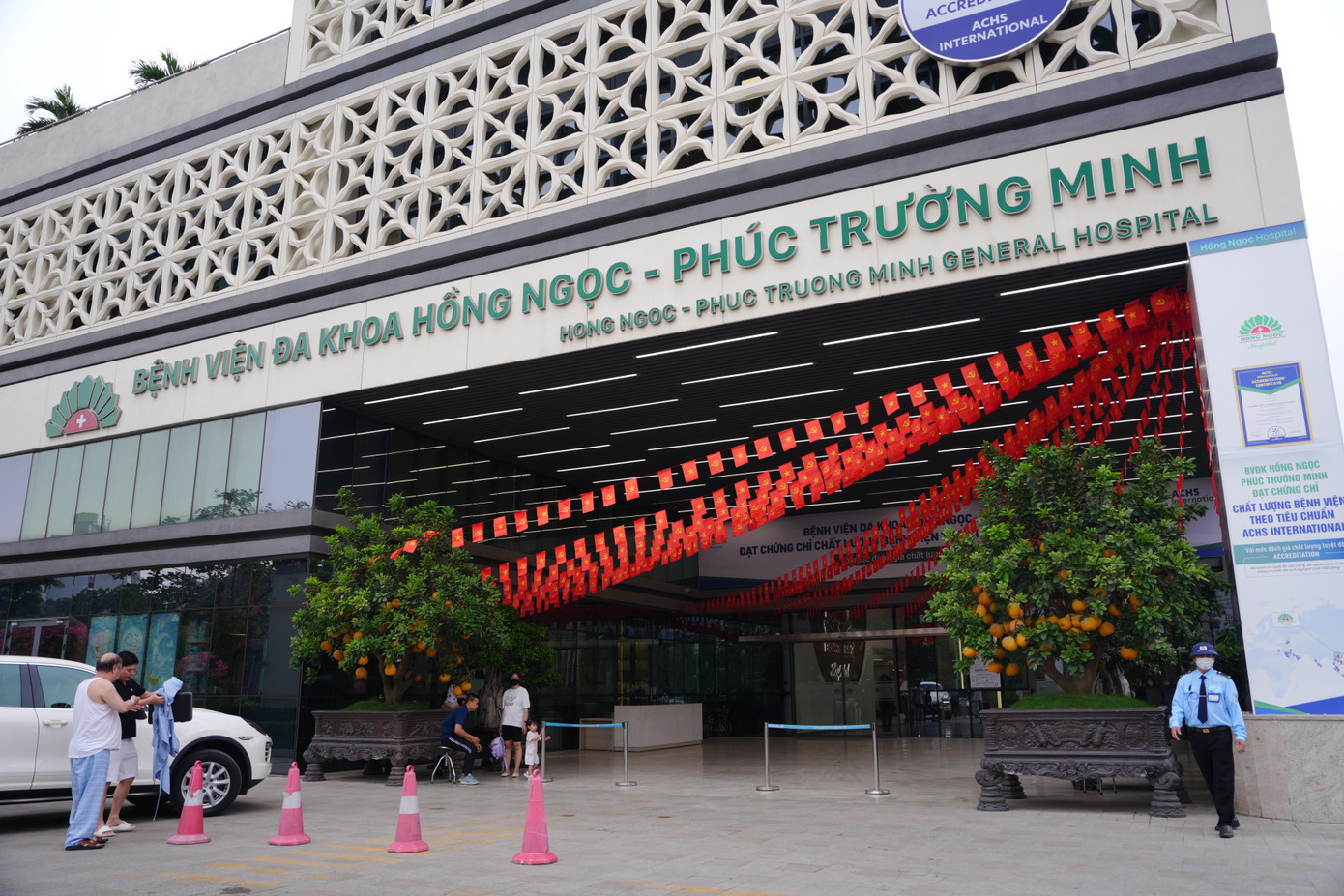 BV Hồng Ngọc tổ chức nhiều chương trình tri ân đối với những người đã hy sinh vì nền độc lập và hòa bình của dân tộc.