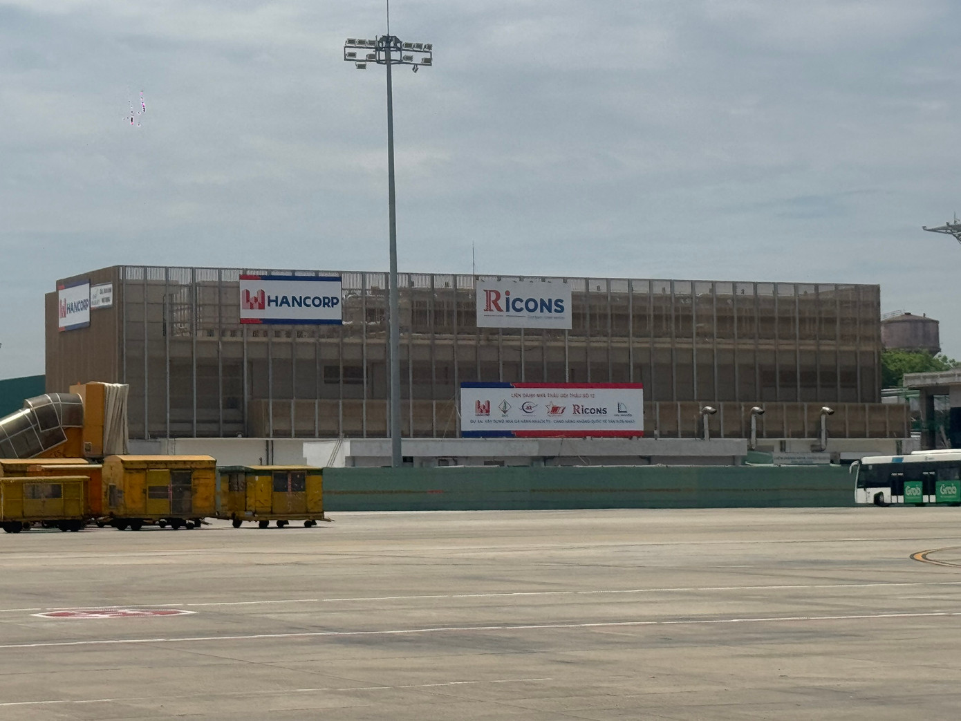 Liên danh Tổng Công ty Xây dựng Hà Nội-CTCP (HANCORP) và các nhà thầu Liên danh Tổng Công ty Xây dựng Hà Nội-CTCP (HANCORP) và các nhà thầu