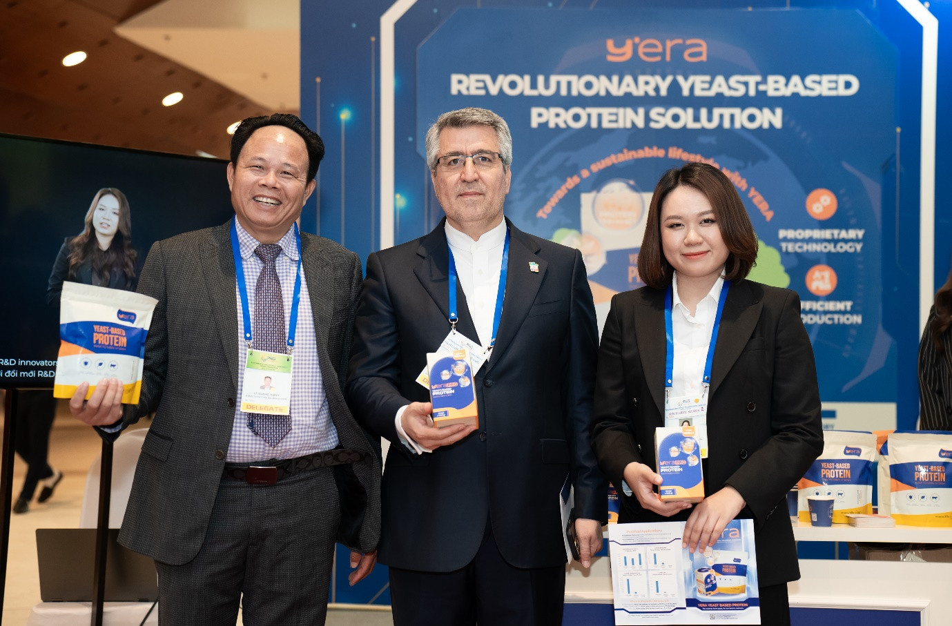 Tổng lãnh sự IRAN rất tâm đắc với sản phẩm của Yeast Era