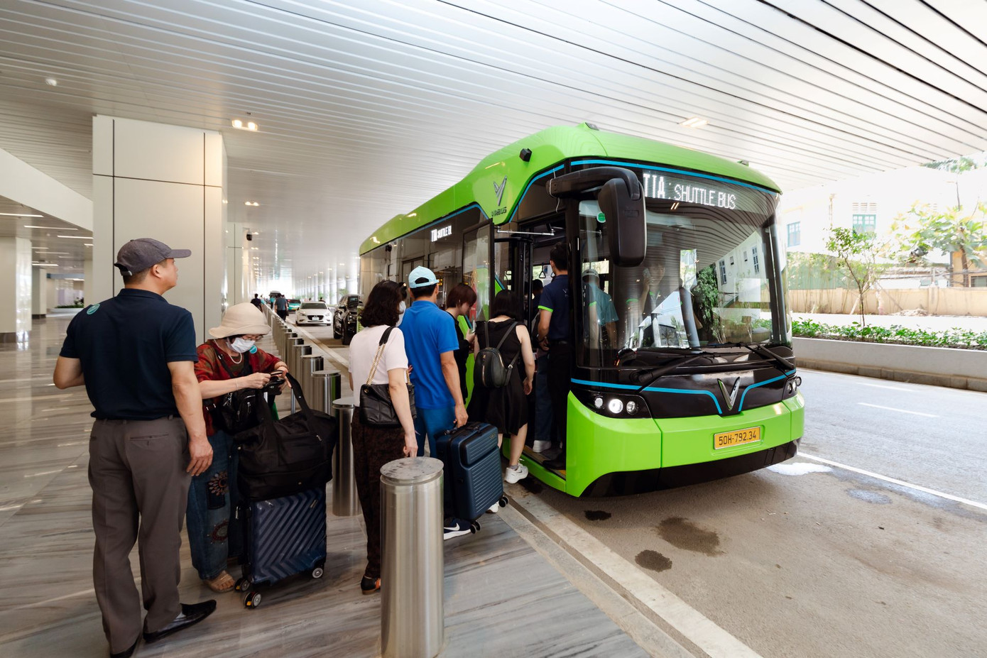 Tuyến xe buýt điện TIA chính thức vận hành từ 19/4/2025