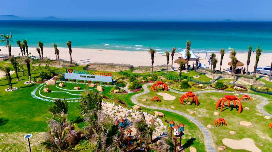 Công viên biển CaraBeach sống động từng ngày, sẵn sàng khai trương đón khách.
