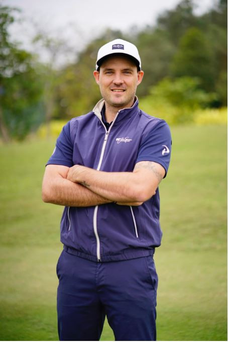 Anh Eugene Marais – Giám đốc Đào tạo Học viện Golf Jack Nicklaus.