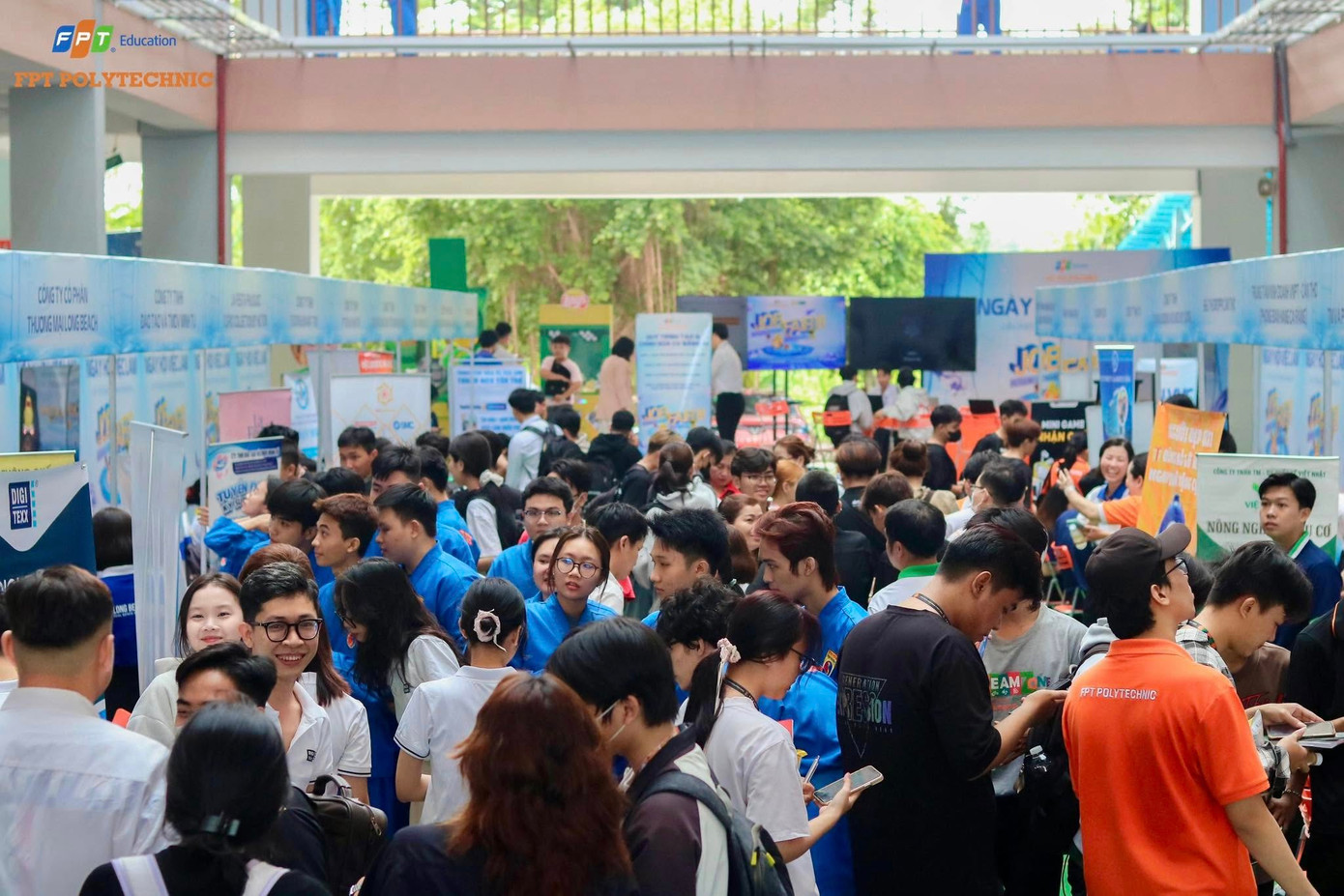 Hơn 1000 vị trí tuyển dụng thực tập và việc làm trong và ngoài nước tại JobFair 2025 cơ sở Cần Thơ Hơn 1000 vị trí tuyển dụng thực tập và việc làm trong và ngoài nước tại JobFair 2025 cơ sở Cần Thơ