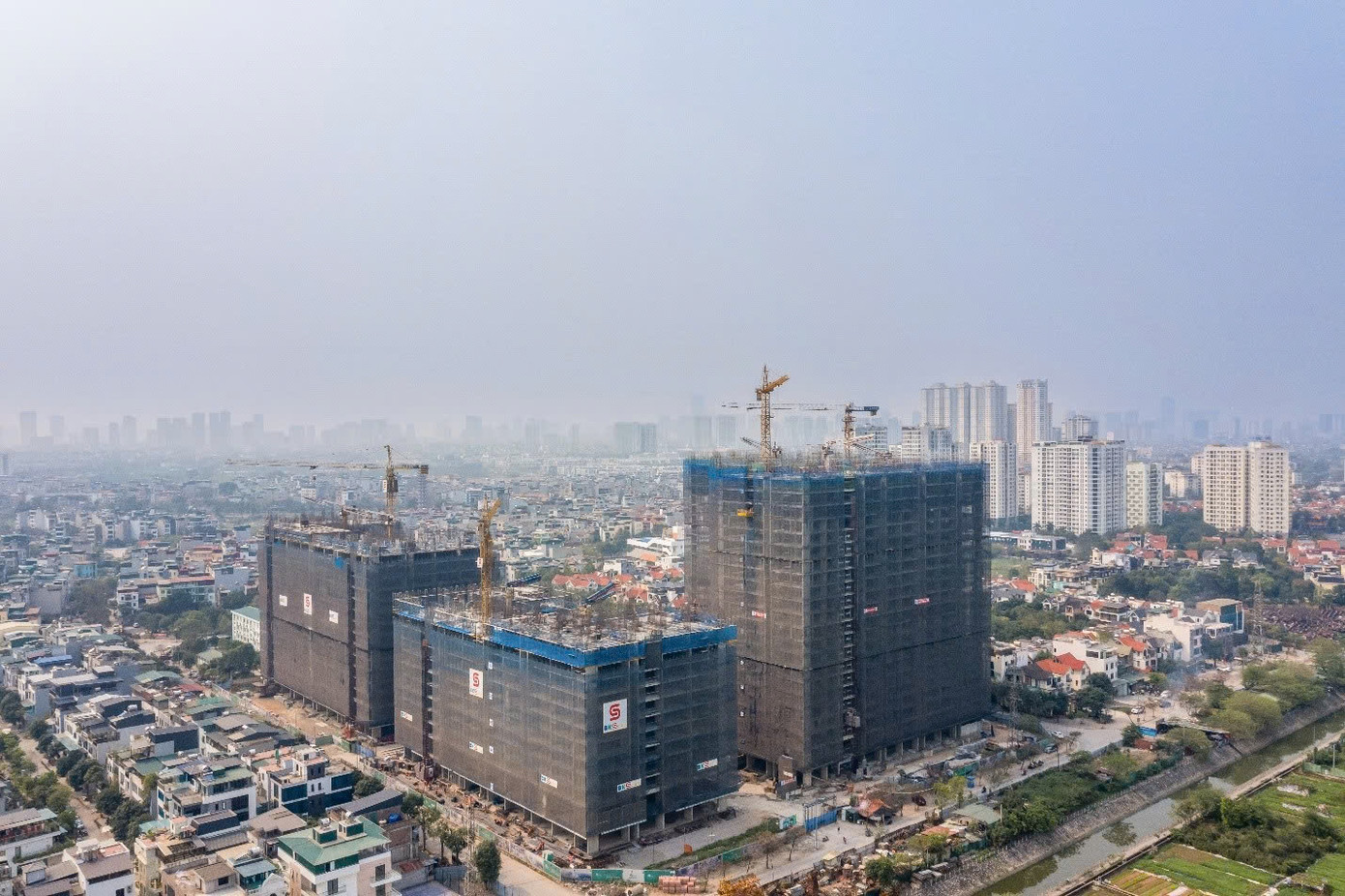 Tính minh bạch pháp lý ngày càng trở thành tiêu chí hàng đầu đối với cả nhà đầu tư và khách hàng có nhu cầu ở thực Tính minh bạch pháp lý ngày càng trở thành tiêu chí hàng đầu đối với cả nhà đầu tư và khách hàng có nhu cầu ở thực