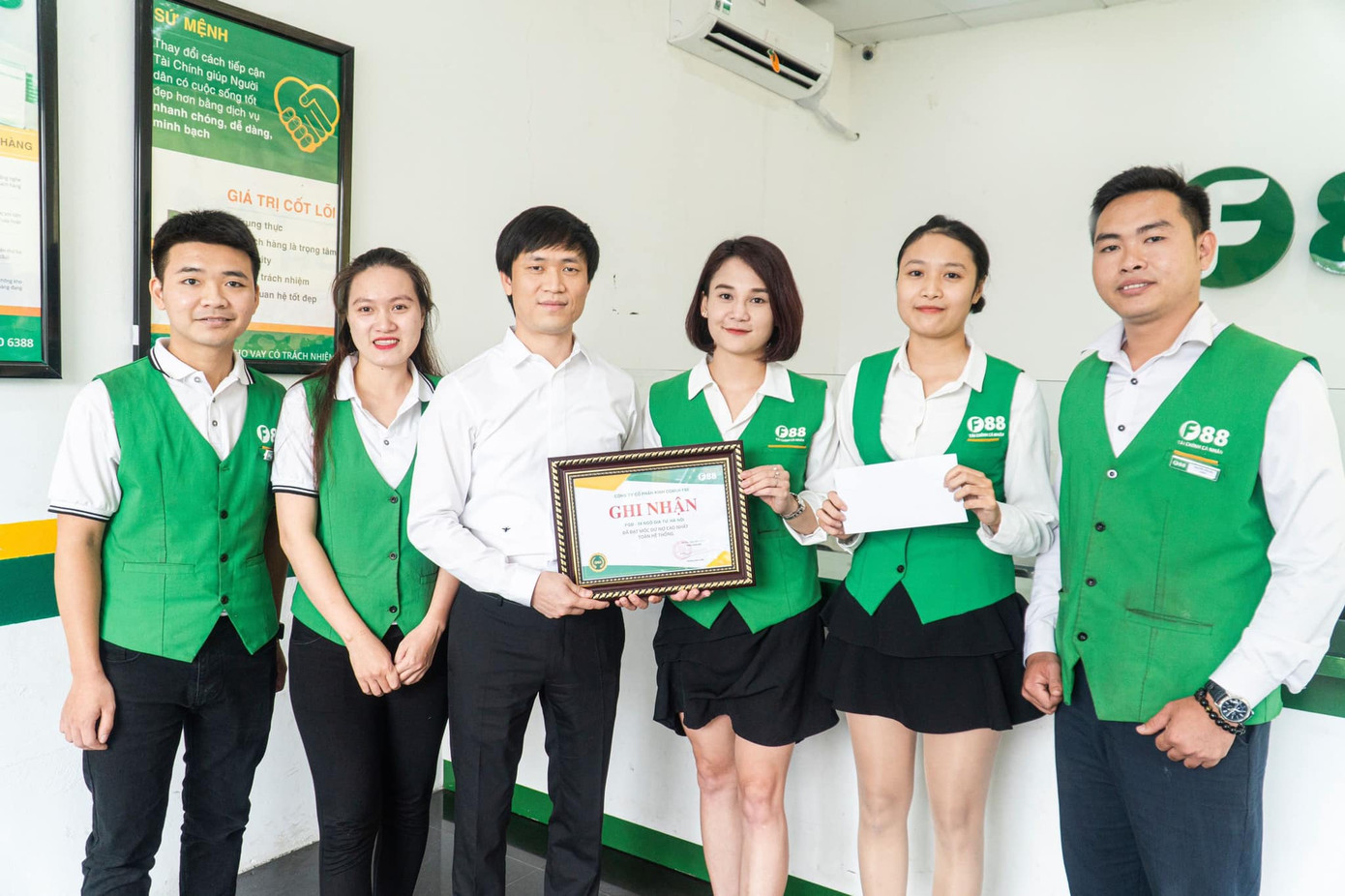 F88 cũng chú trọng tới việc ghi nhận và tôn vinh sự đóng góp của nhân viên một cách kịp thời và rõ ràng.