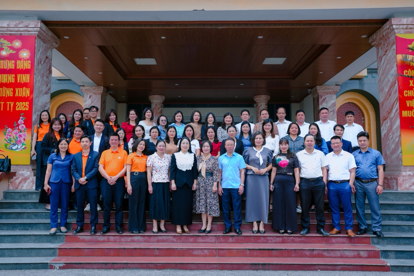 Đoàn đại biểu, cán bộ quản lý giáo dục tham dự sự kiện Đoàn đại biểu, cán bộ quản lý giáo dục tham dự sự kiện