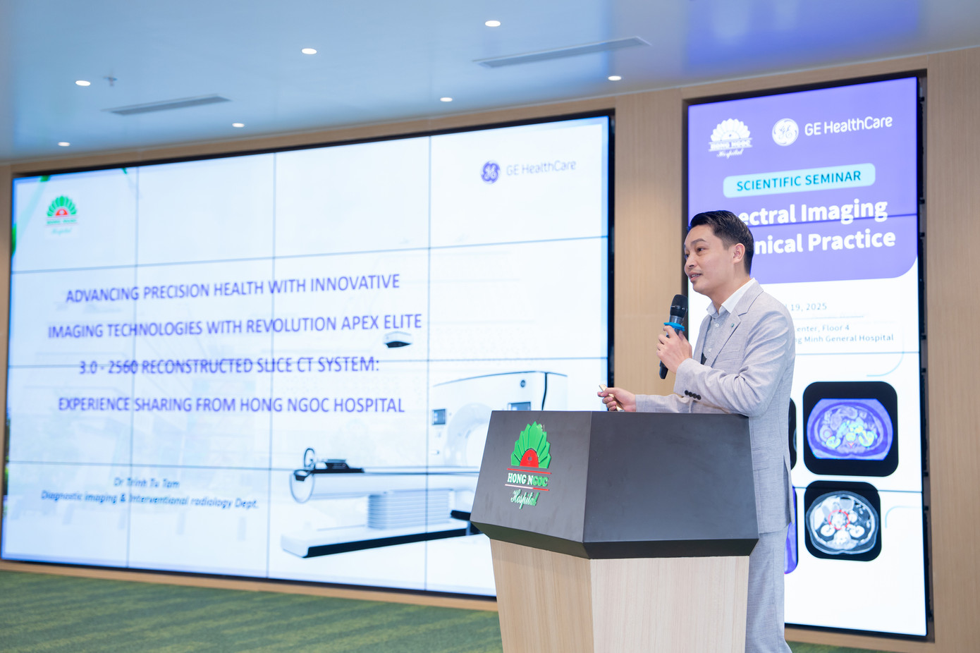 TS.BS Trịnh Tú Tâm phát biểu tại hội thảo Cập nhật ứng dụng CT phổ trong lâm sàng TS.BS Trịnh Tú Tâm phát biểu tại hội thảo Cập nhật ứng dụng CT phổ trong lâm sàng