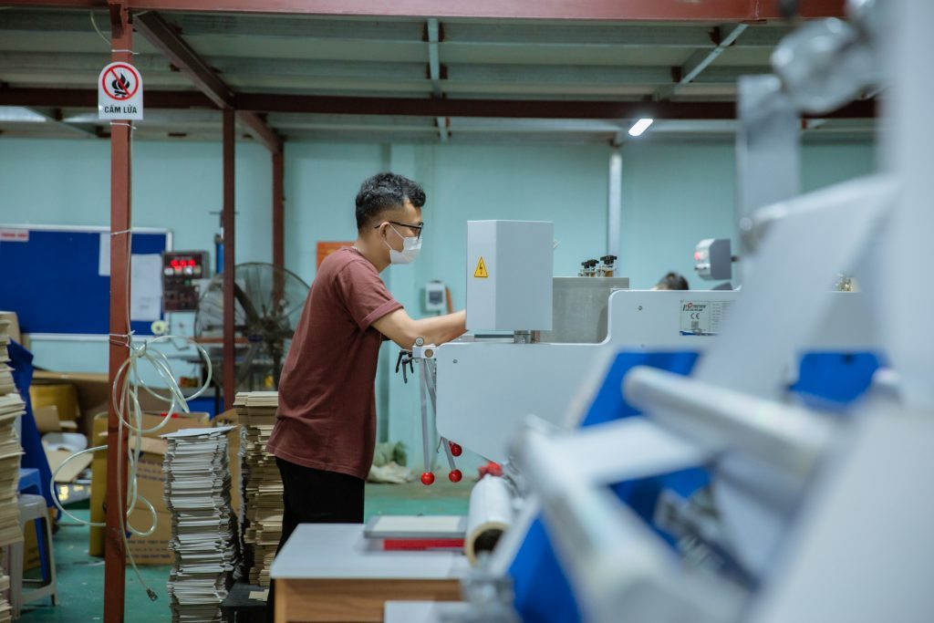 Dây chuyền sản xuất bao bì hiện đại của Nosava đem đến sản phẩm chất lượng dẫn đầu Dây chuyền sản xuất bao bì hiện đại của Nosava đem đến sản phẩm chất lượng dẫn đầu