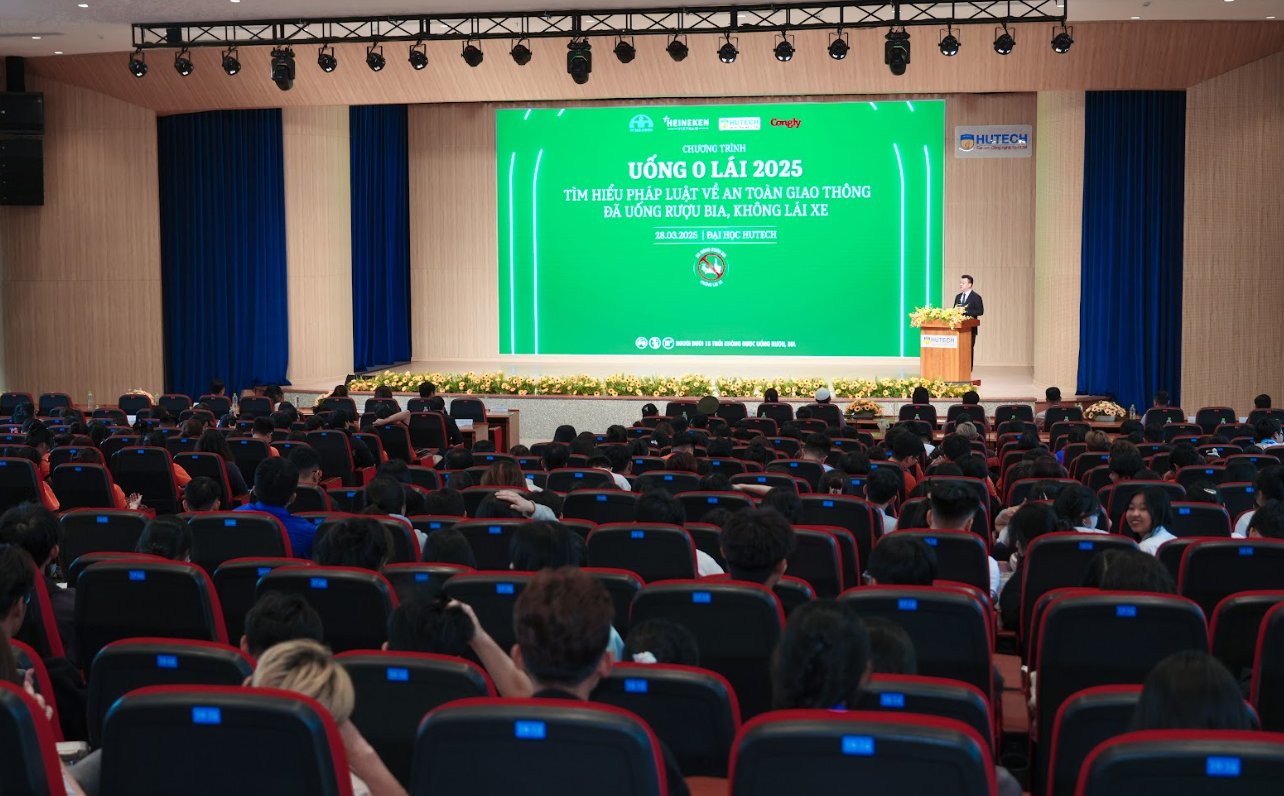 Ông Lê Kim Thành, Phó Chủ tịch chuyên trách Ủy ban An toàn giao thông Quốc gia, đánh giá cao hình thức truyền thông sáng tạo của chương trình “Uống 0 Lái”