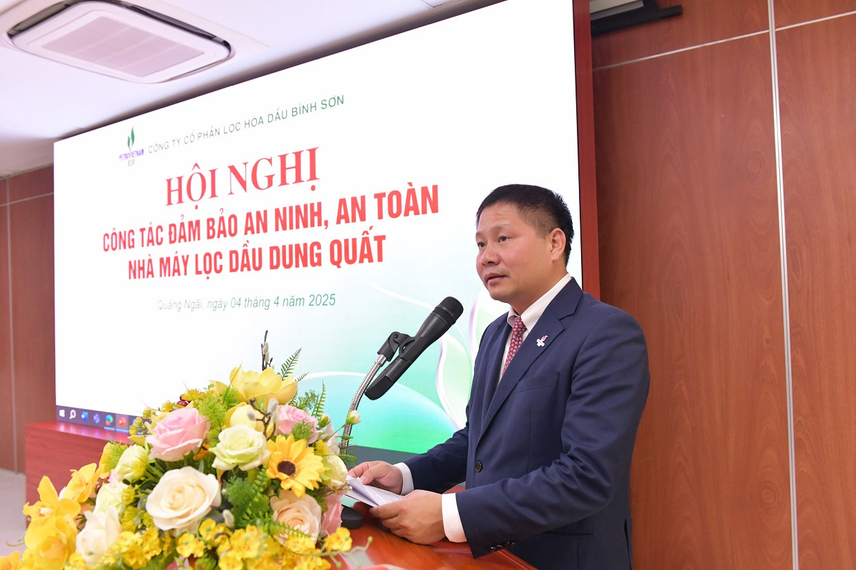 Chủ tịch Hội đồng Quản trị BSR Bùi Ngọc Dương báo cáo tại Hội nghị Chủ tịch Hội đồng Quản trị BSR Bùi Ngọc Dương báo cáo tại Hội nghị