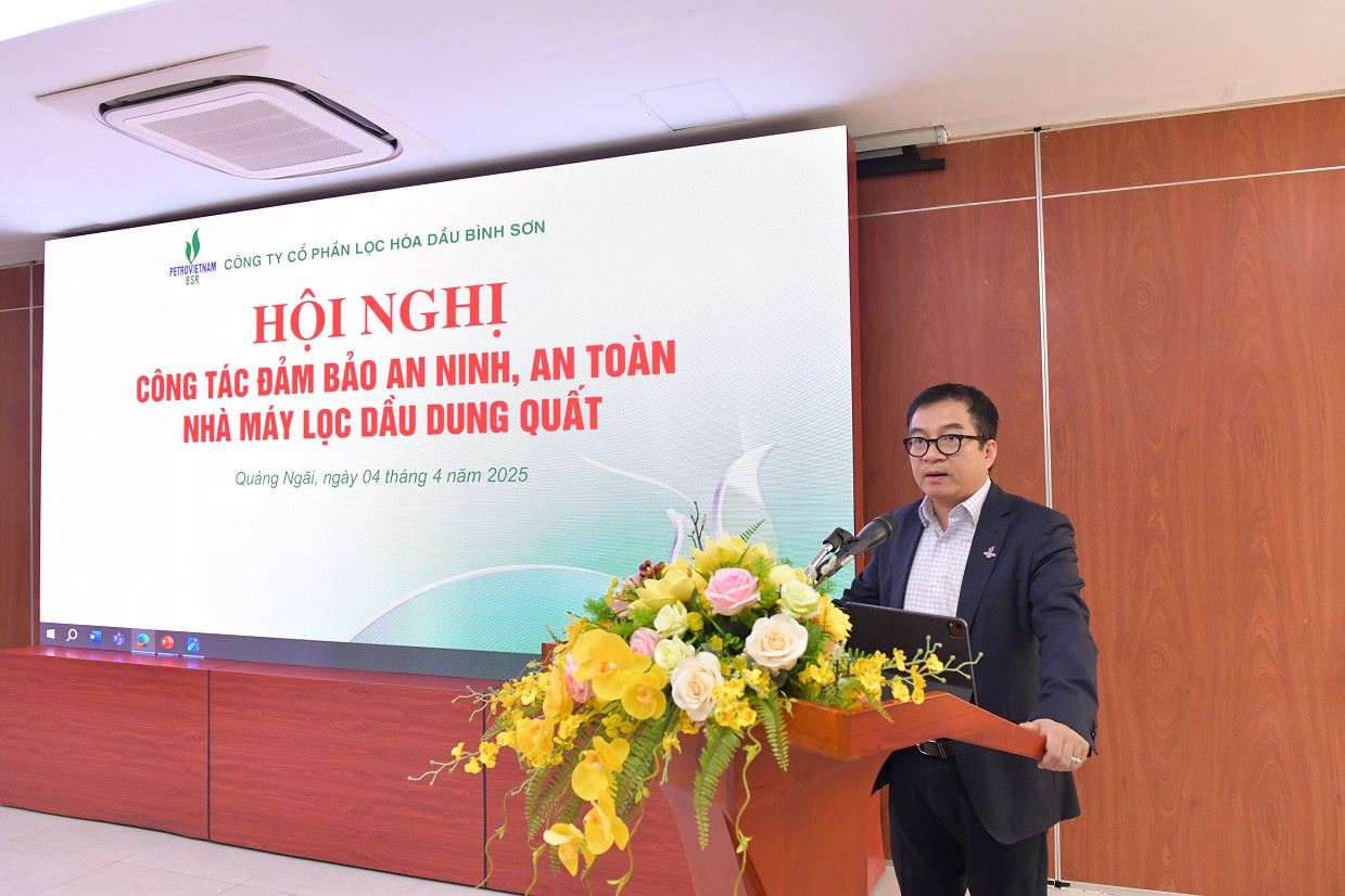 Tổng Giám đốc BSR Nguyễn Việt Thắng phát biểu tại Hội nghị. Tổng Giám đốc BSR Nguyễn Việt Thắng phát biểu tại Hội nghị.