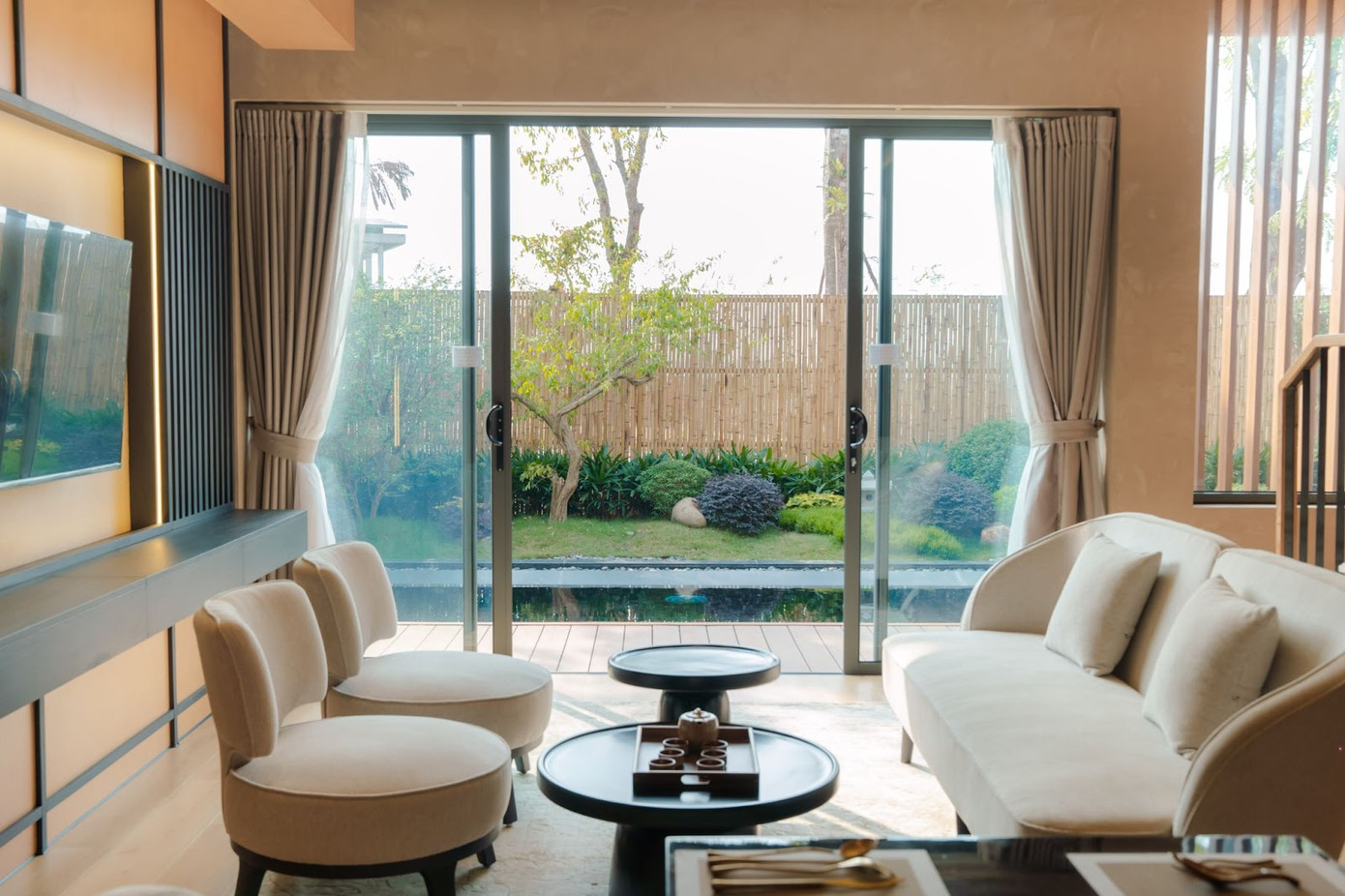 Biệt thự nghỉ dưỡng khoáng nóng Tokyu Retreat tọa lạc tại trung tâm Lynn Times Thanh Thuỷ