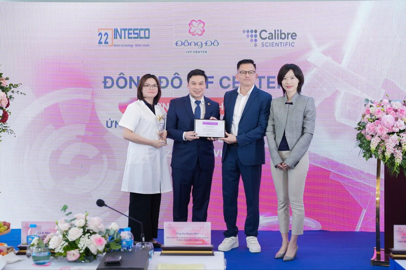 Đông Đô IVF Center nhận chứng nhận tiên phong Piezo-ICSI