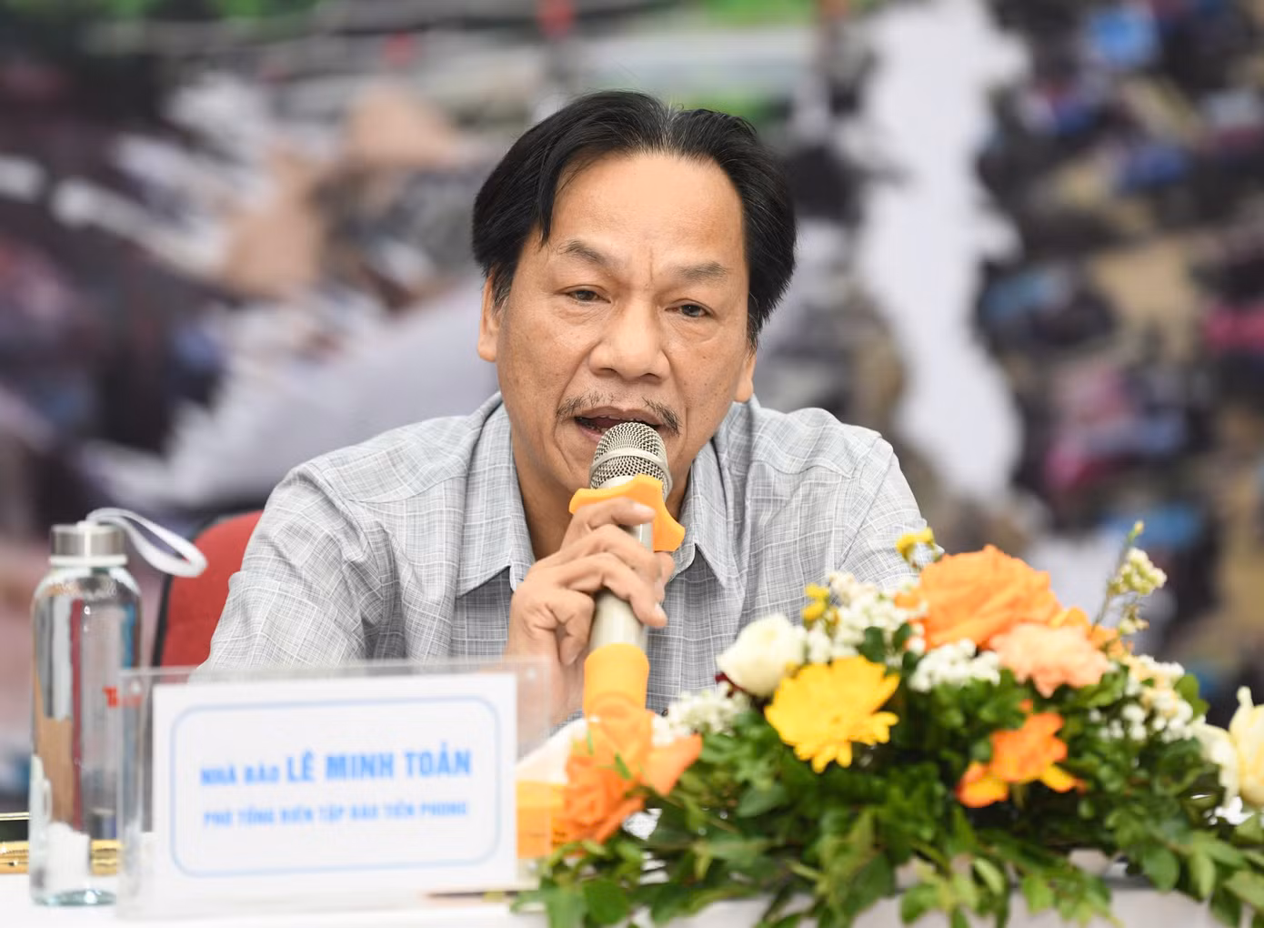 Nhà báo Lê Minh Toản, Phó Tổng biên tập Báo Tiền Phong Nhà báo Lê Minh Toản, Phó Tổng biên tập Báo Tiền Phong