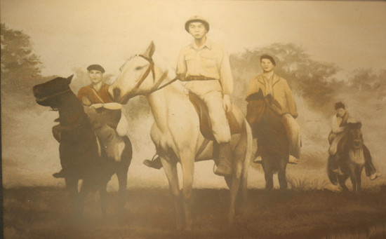 Đại tướng trên đường hành quân qua Phú Thọ (1949)