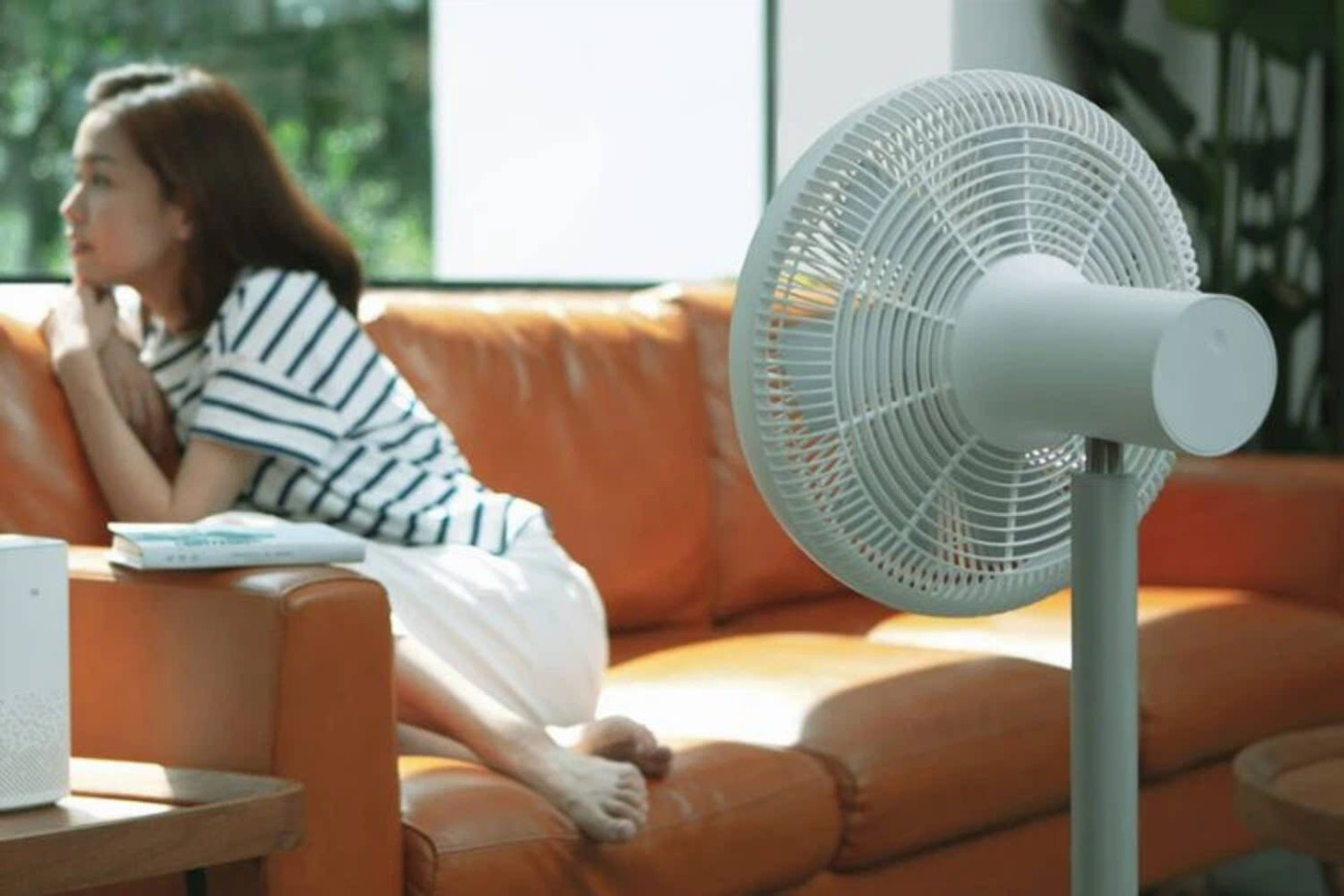 Để quạt điện thổi trực tiếp vào người có thể mang lại rất nhiều hậu quả xấu cho sức khỏe. Để quạt điện thổi trực tiếp vào người có thể mang lại rất nhiều hậu quả xấu cho sức khỏe.