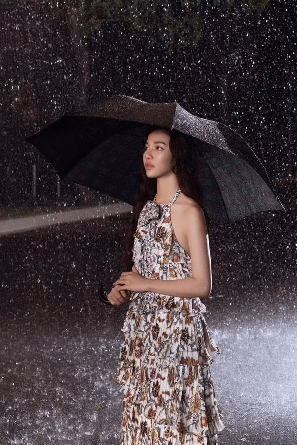 Cư dân mạng đổ xô 'săn lùng' bài hát này ngay khi TP. HCM giãn cách xã hội toàn thành phố ảnh 7