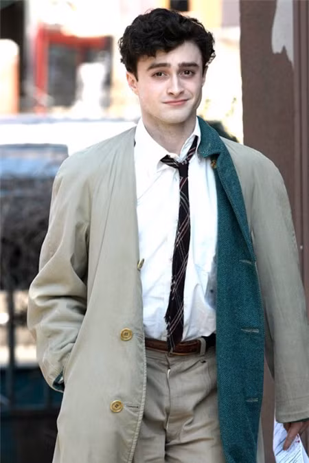 Hình ảnh của Daniel trong bộ phim 'Kill Your Darlings'. HHH