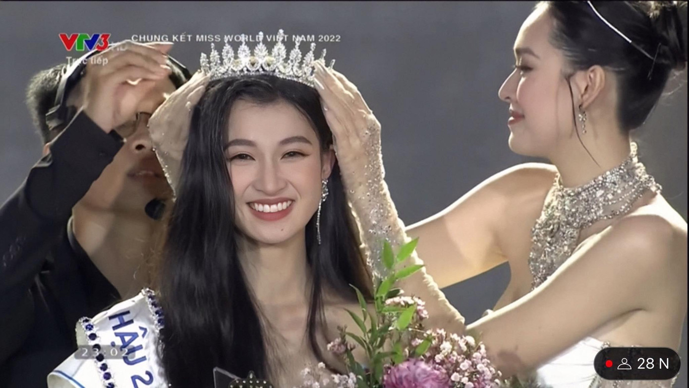 Nguyễn Phương Nhi giành ngôi Á hậu 2 Nguyễn Phương Nhi giành ngôi Á hậu 2