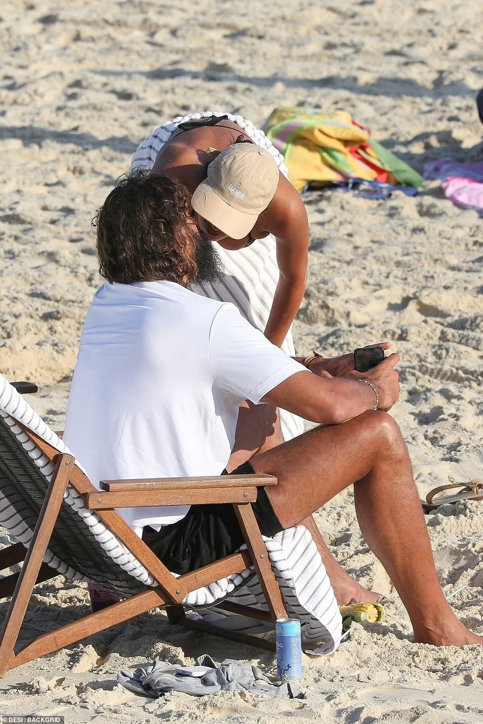 Bên cạnh Victoria's Secret, cô là gương mặt quen thuộc của tạp chí áo tắm danh tiếng Sports Illustrated.