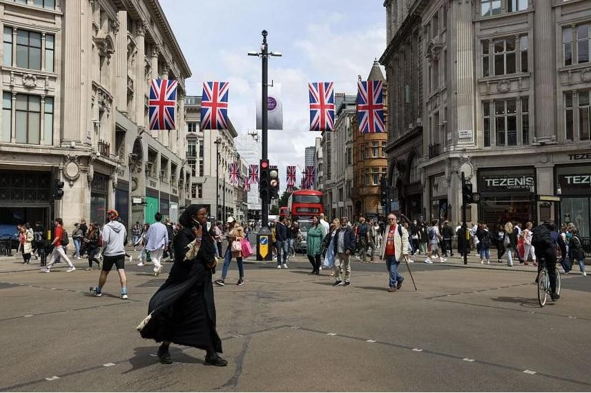 Số ca mắc COVID-19 ở Anh đang tăng 30%. (Ảnh: Bloomberg) Số ca mắc COVID-19 ở Anh đang tăng 30%. (Ảnh: Bloomberg)